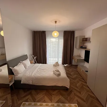 Apartment Rbc With View And Parking *