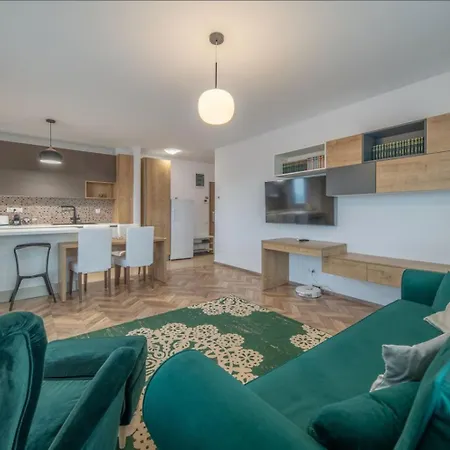 Apartament Rbc With View And Parking *